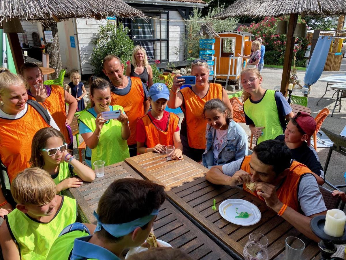 Camping Paradis Family Des Issoux Lalevade-dʼArdèche Bagian luar foto