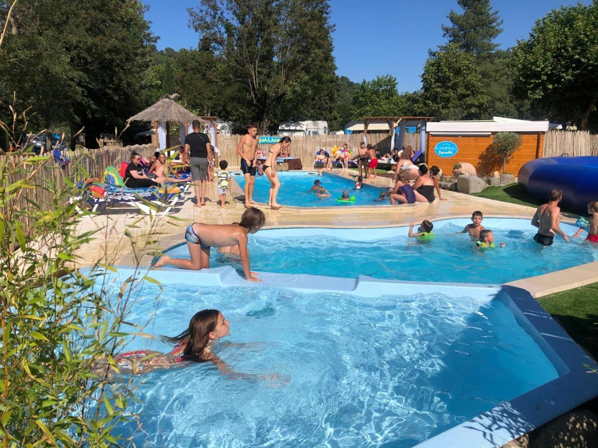 Camping Paradis Family Des Issoux Lalevade-dʼArdèche Bagian luar foto