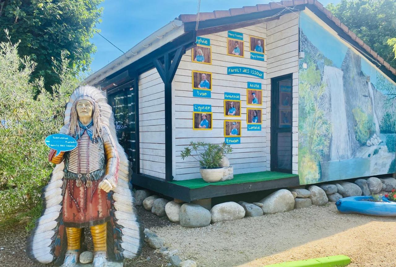 Camping Paradis Family Des Issoux Lalevade-dʼArdèche Bagian luar foto