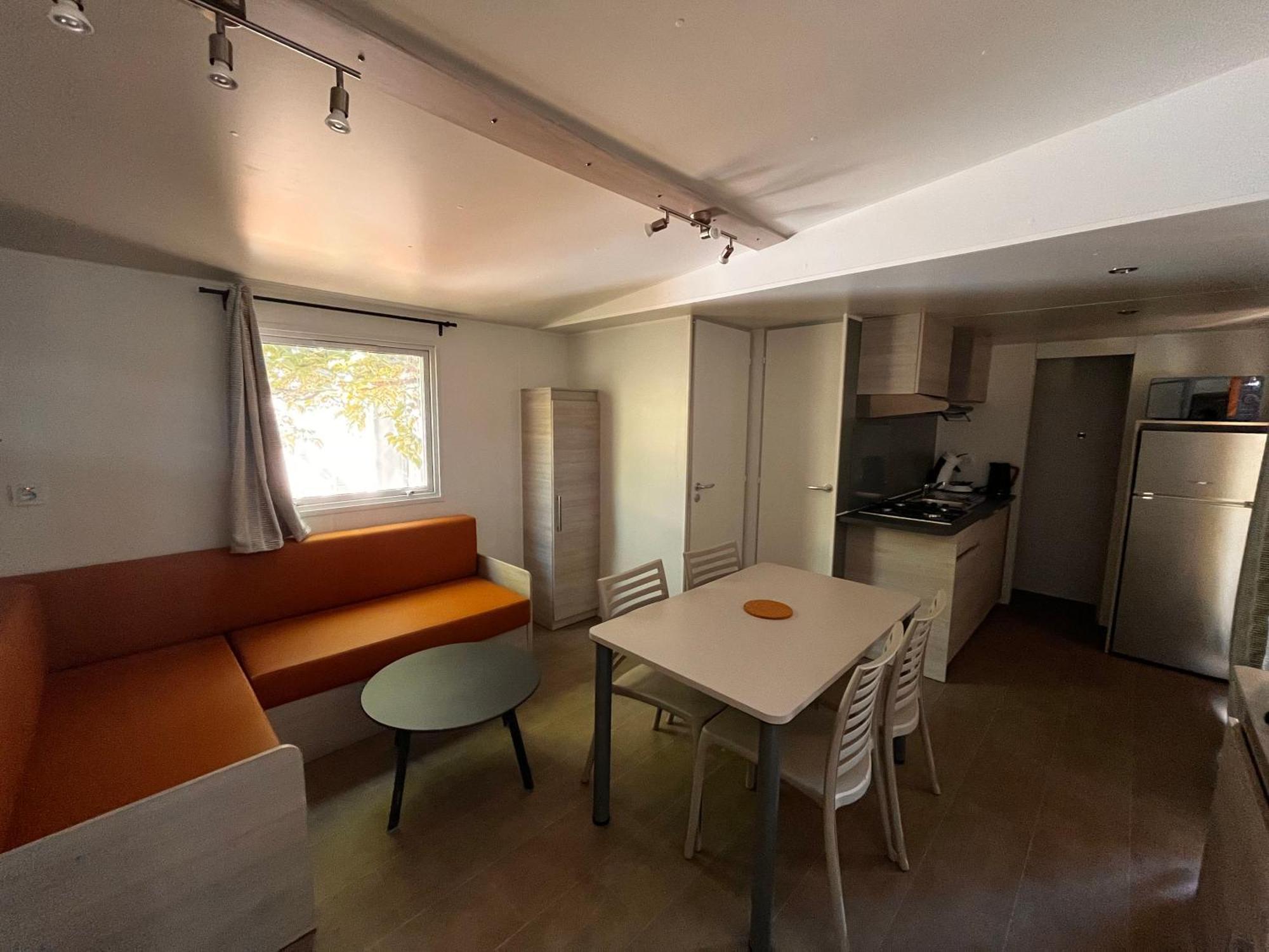 Camping Paradis Family Des Issoux Lalevade-dʼArdèche Bagian luar foto